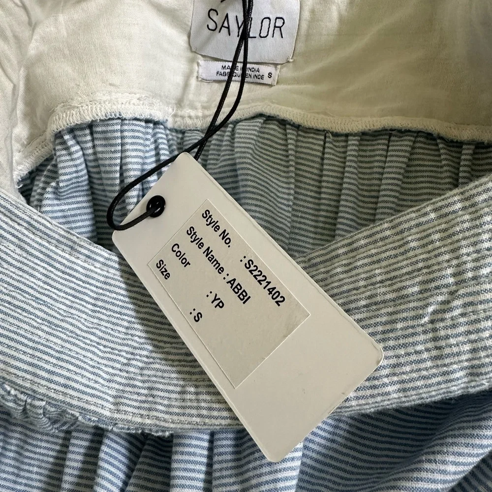 SAYLOR Blue and White Eyelet Abbi Blouse size Small - Picture 8 of 10